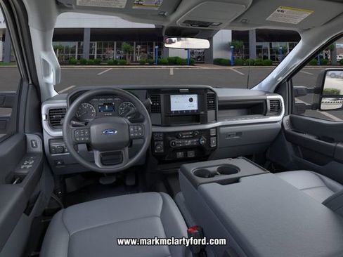 New 2026 Ford F250 XL AWD/4WD image 9