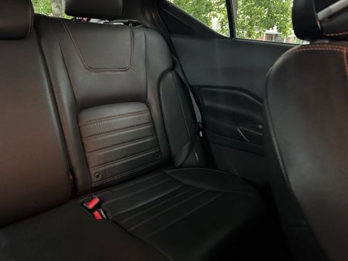 Used 2020 Nissan Kicks SR w/ SR Premium Package FWD image 36