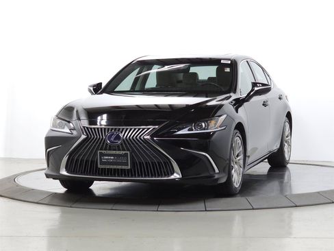 Used 2021 Lexus ES 300h w/ Accessory Package 2 FWD image 3