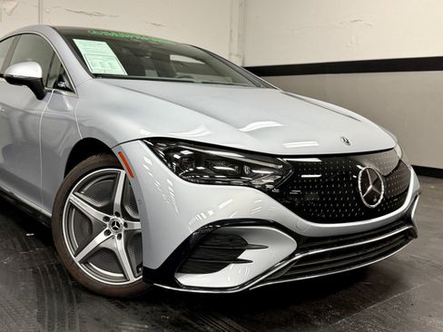 Used 2024 Mercedes-Benz EQE 350+ 4MATIC Sedan image 3