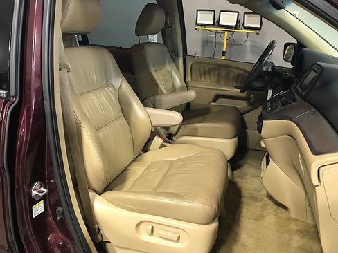 Used 2010 Honda Odyssey EX-L image 14