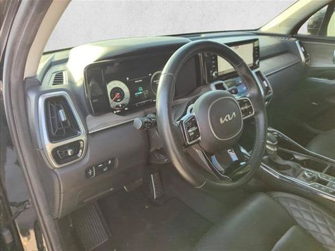 Used 2023 Kia Sorento SX Prestige AWD/4WD image 13