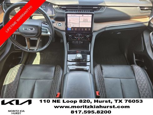 Used 2023 Jeep Grand Cherokee Summit w/ Luxury Tech Group V RWD image 5