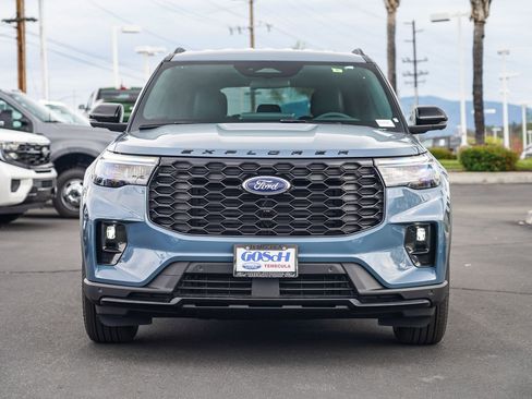 New 2026 Ford Explorer ST-Line RWD image 4