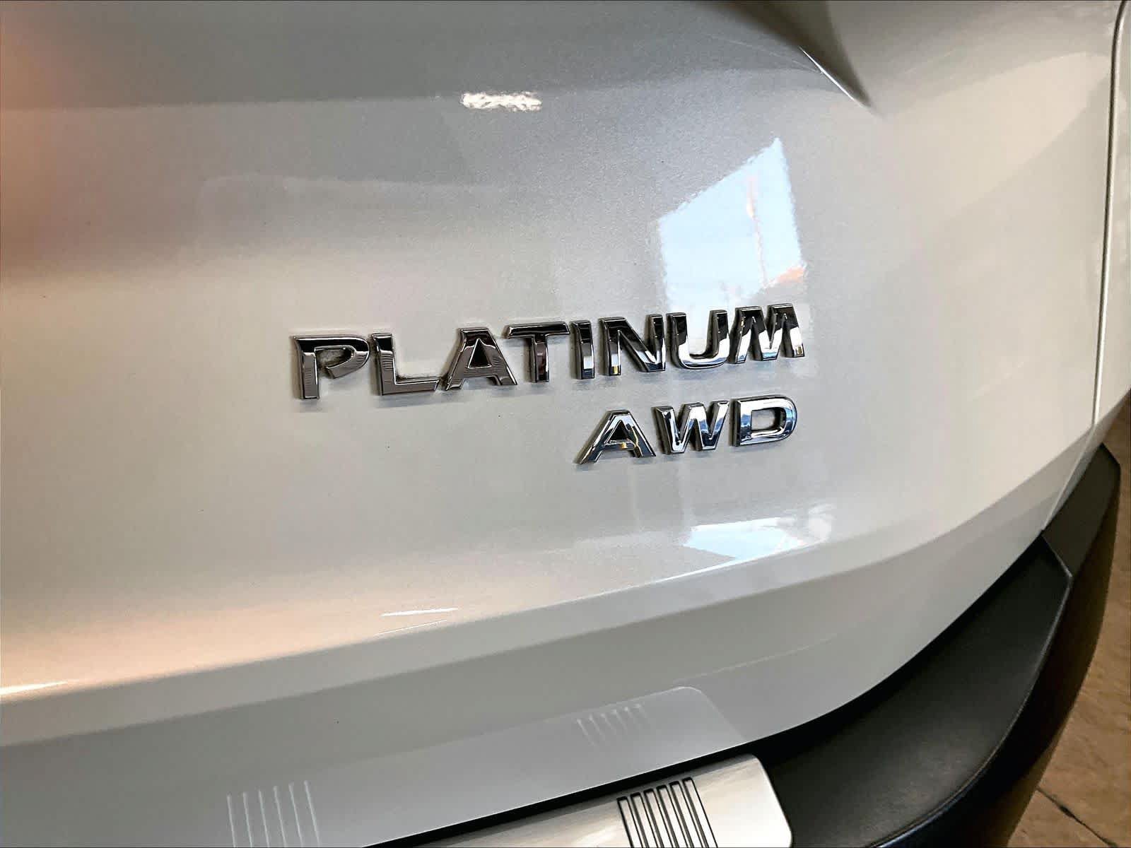 Used 2023 Nissan Rogue Platinum w/ Platinum Premium Package AWD/4WD image 11