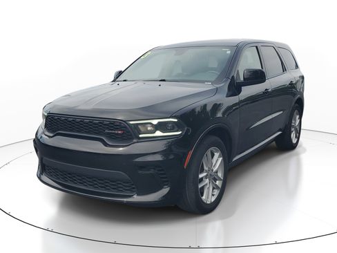 Used 2023 Dodge Durango GT RWD image 3