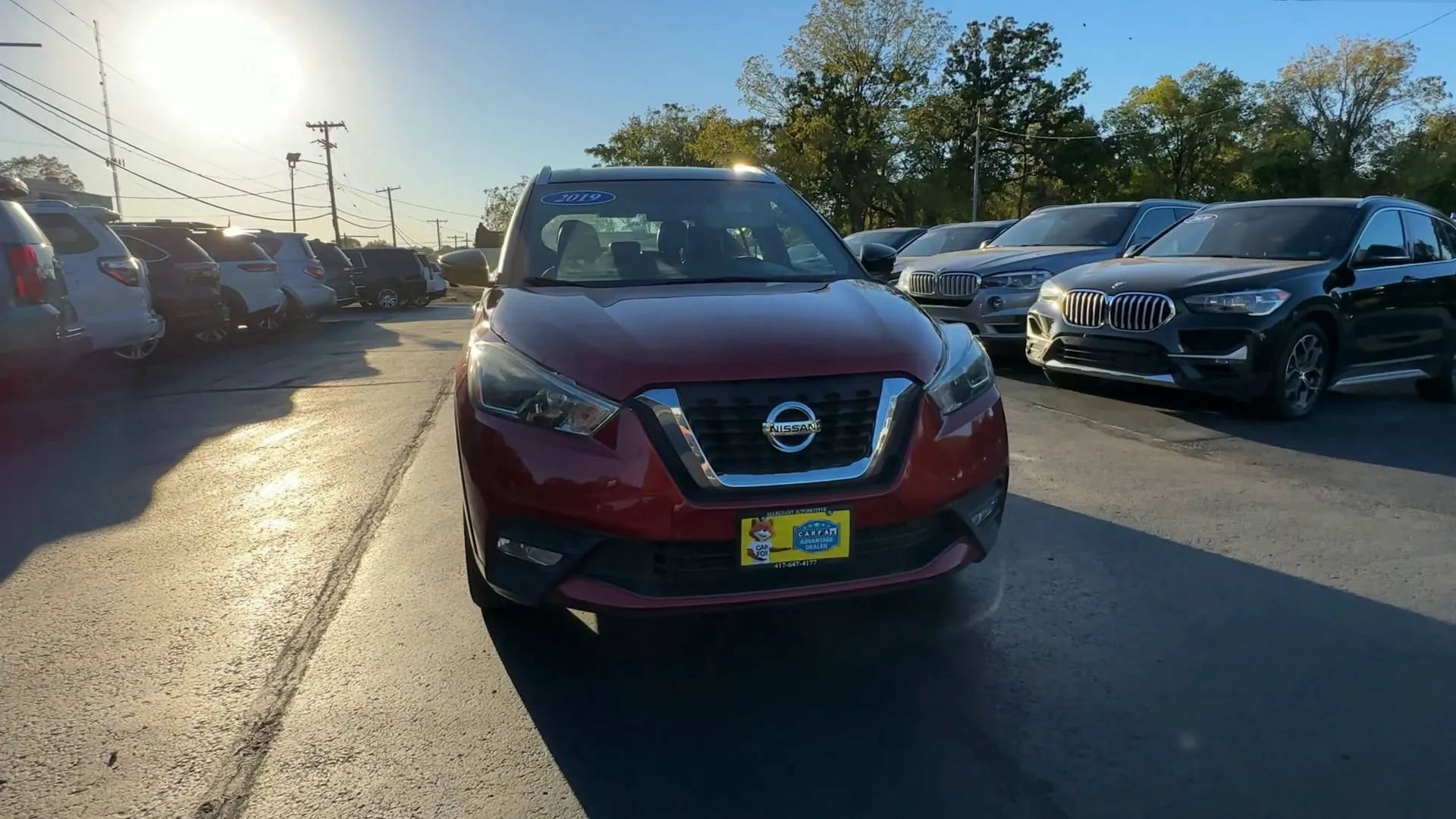 Used 2019 Nissan Kicks SR w/ SR Premium Package FWD image 5