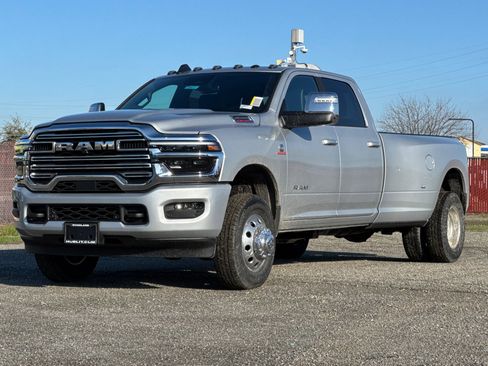New 2026 RAM 3500 Laramie image 7