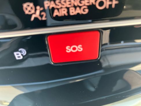 Used 2025 Hyundai Santa Fe Calligraphy image 24