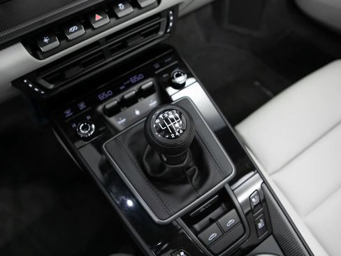 Certified 2024 Porsche 911 Targa 4 GTS AWD/4WD image 27