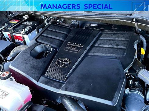 Used 2022 Toyota Tundra Limited image 35