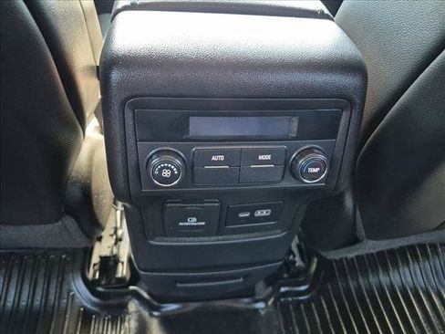 Used 2021 GMC Acadia AT4 AWD/4WD image 18