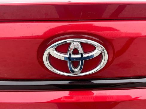 Used 2021 Toyota Corolla SE image 29