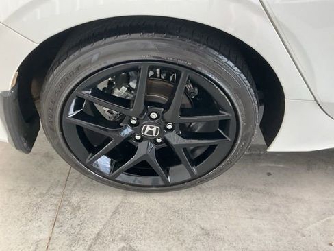 Used 2024 Honda Civic Sport image 23