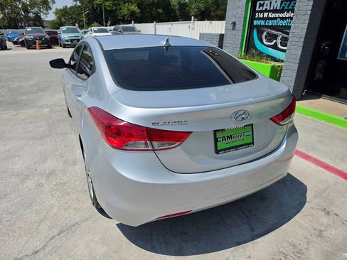 Used 2013 Hyundai Elantra GLS FWD image 10