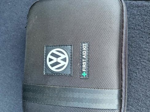 Used 2012 Volkswagen Beetle 2.5 FWD image 56