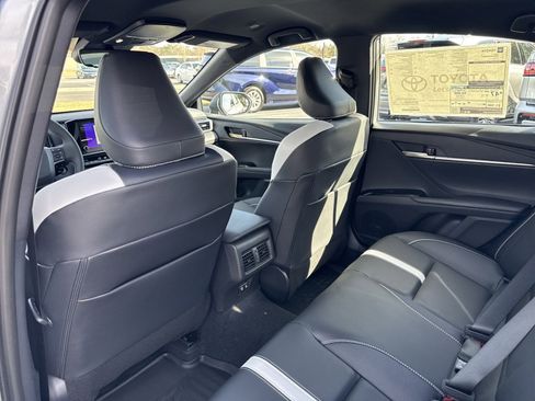 New 2025 Toyota Camry SE w/ Convenience Package FWD image 25
