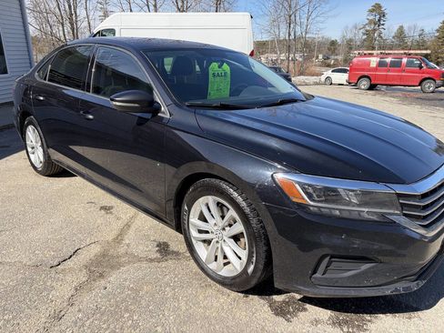 Used 2020 Volkswagen Passat 2.0T S image 9