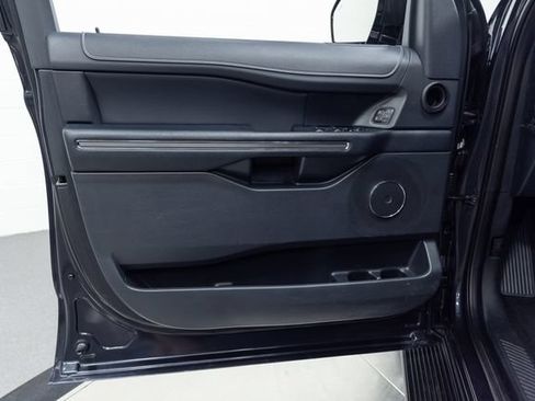 Used 2024 Ford Expedition Max XLT AWD/4WD image 11