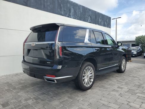 Used 2023 Cadillac Escalade Premium Luxury image 6