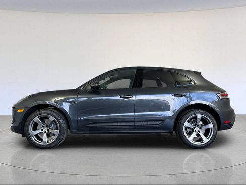 Certified 2026 Porsche Macan AWD/4WD image 2