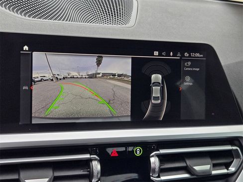 Used 2020 BMW 330i Sedan w/ Convenience Package image 18