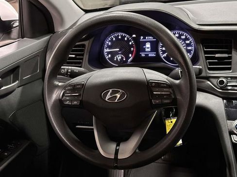 Used 2020 Hyundai Elantra SE w/ Cargo Package (C1) FWD image 21