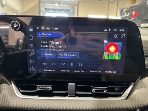 New 2026 Chevrolet Equinox LT w/ Convenience Package II image 29