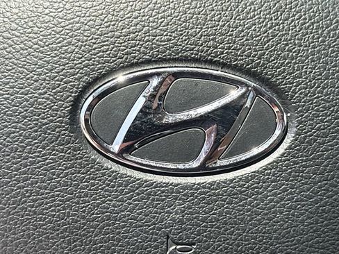 Certified 2023 Hyundai Santa Fe SEL AWD/4WD image 30