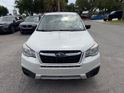 Used 2017 Subaru Forester 2.5i AWD/4WD image 12
