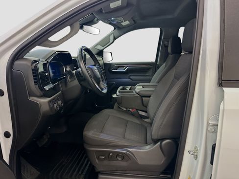 Used 2023 Chevrolet Silverado 1500 LT AWD/4WD image 13