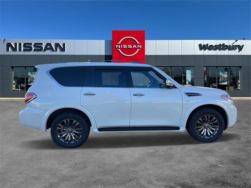 Used 2019 Nissan Armada Platinum w/ Captain's Chairs Package image 5