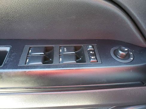 Used 2015 Jeep Patriot Latitude AWD/4WD image 26