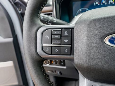 New 2026 Ford F250 Lariat w/ Black Appearance Package image 39