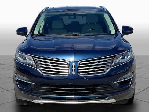 Used 2017 Lincoln MKC Reserve FWD image 4