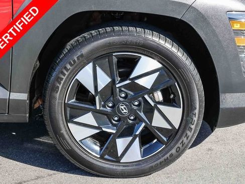 Certified 2025 Hyundai Kona SEL FWD image 9