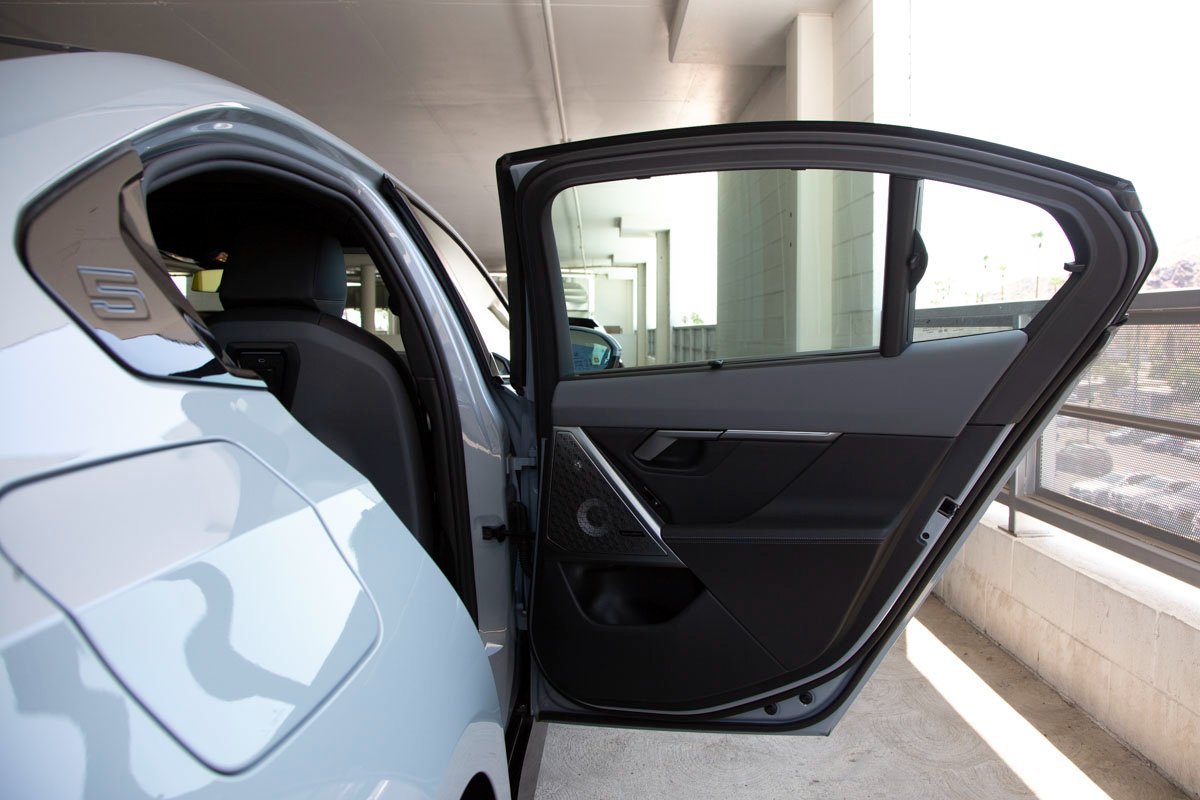 Used 2026 BMW i5 eDrive40 w/ Executive Package AWD/4WD image 25