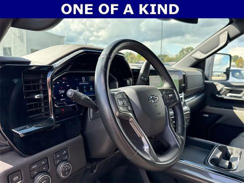 Certified 2024 Chevrolet Silverado 2500 ZR2 w/ LPO, Dark Essentials Package image 11