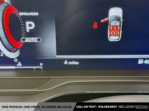 New 2025 Nissan Pathfinder Platinum w/ Black Appearance Package image 12