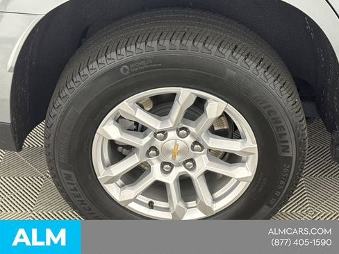 Used 2025 Chevrolet Tahoe LT AWD/4WD image 21