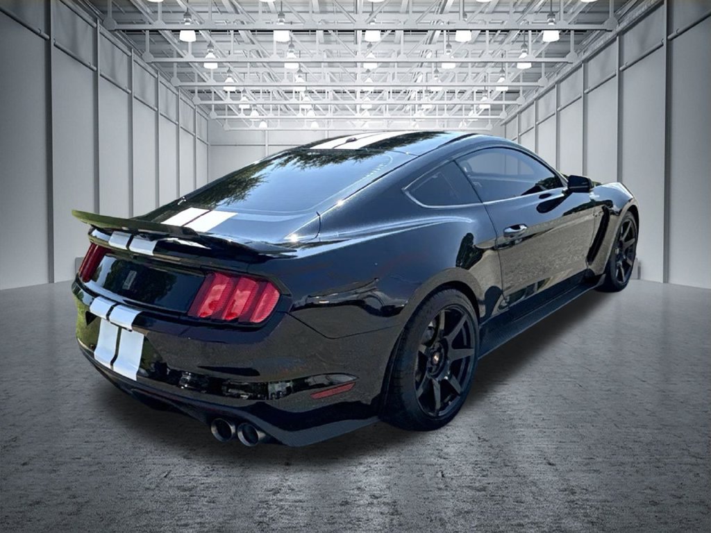 Used 2016 Ford Mustang Shelby GT350 w/ Technology Package RWD image 4