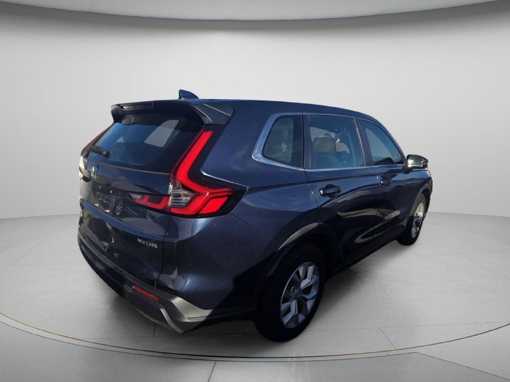 Used 2023 Honda CR-V LX image 3