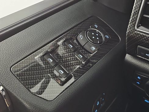 Used 2019 Ford F150 Lariat w/ Equipment Group 502A Luxury AWD/4WD image 27
