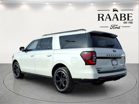 Used 2024 Ford Expedition Max Limited image 9