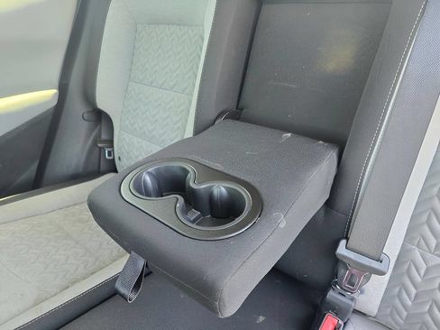 Used 2023 Chevrolet Equinox LS w/ LS Convenience Package AWD/4WD image 10