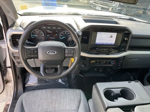 Used 2022 Ford F150 XLT image 24