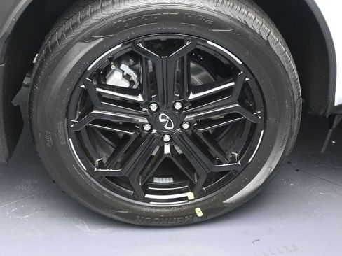 New 2026 INFINITI QX60 Sport w/ Dark Cargo Package image 5