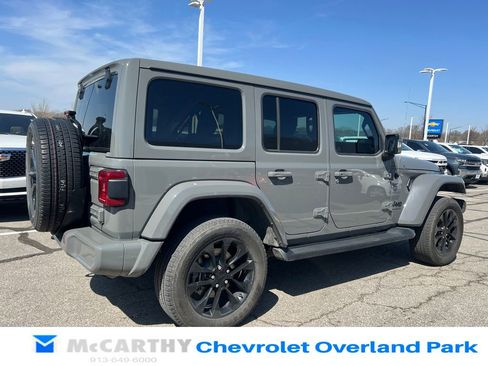Used 2023 Jeep Wrangler Unlimited Sahara image 3