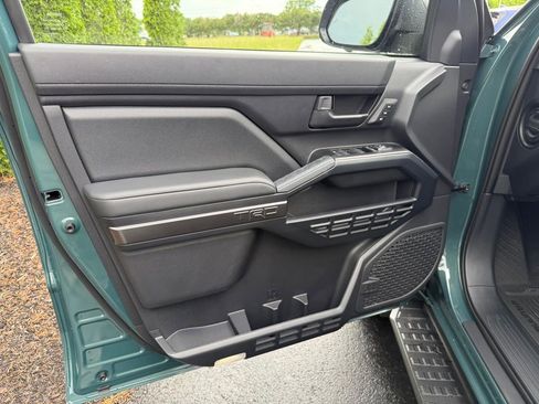 New 2026 Toyota 4Runner TRD Off-Road Premium AWD/4WD image 12