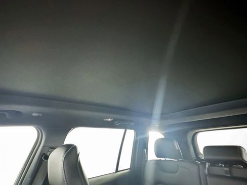 New 2025 Jeep Grand Cherokee Limited RWD image 14